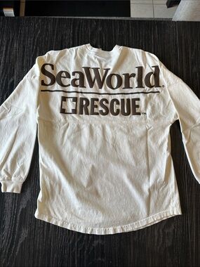 SeaWorld Spirit Jersey Long Sleeve Curved Hem Oversized Cream Brown Shirt, XS